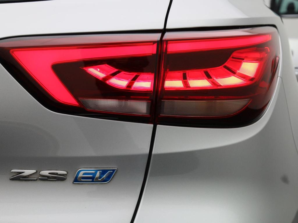 MG Zs Ev standard range comfort 50 kwh