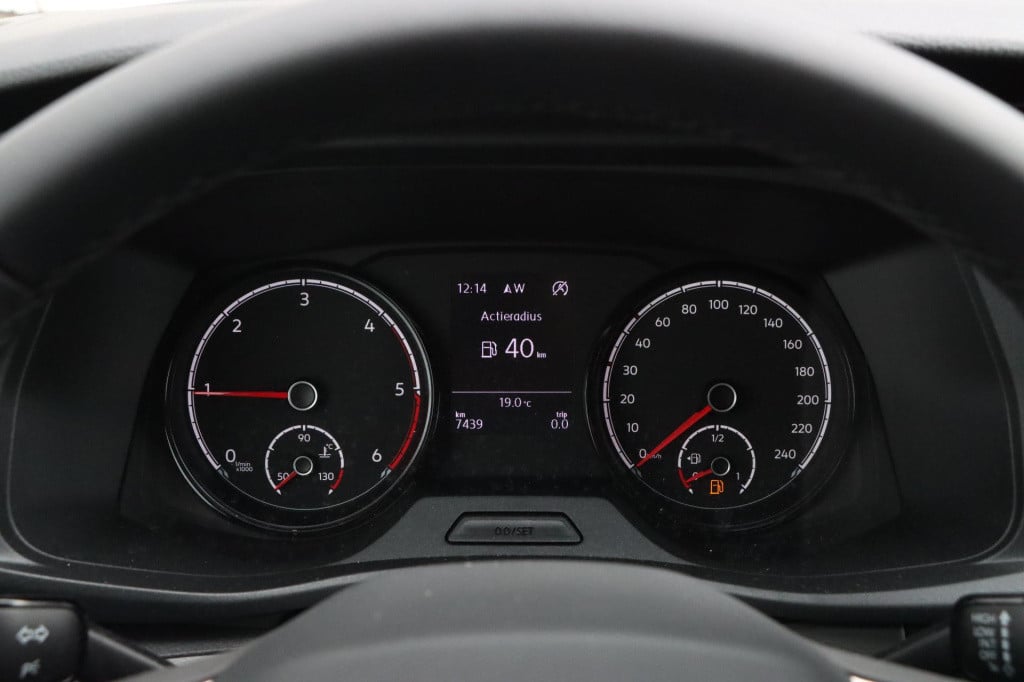 Volkswagen Transporter 2.0 tdi l2h1 28 comfortline 110pk