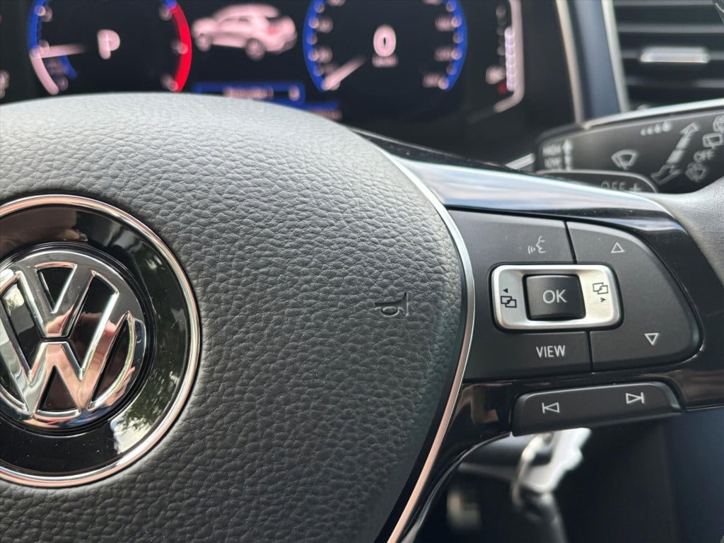 Volkswagen T-roc 1.5 tsi 150pk 7-dsg t-roc sport|trekhaak|carplay|navi|rijk