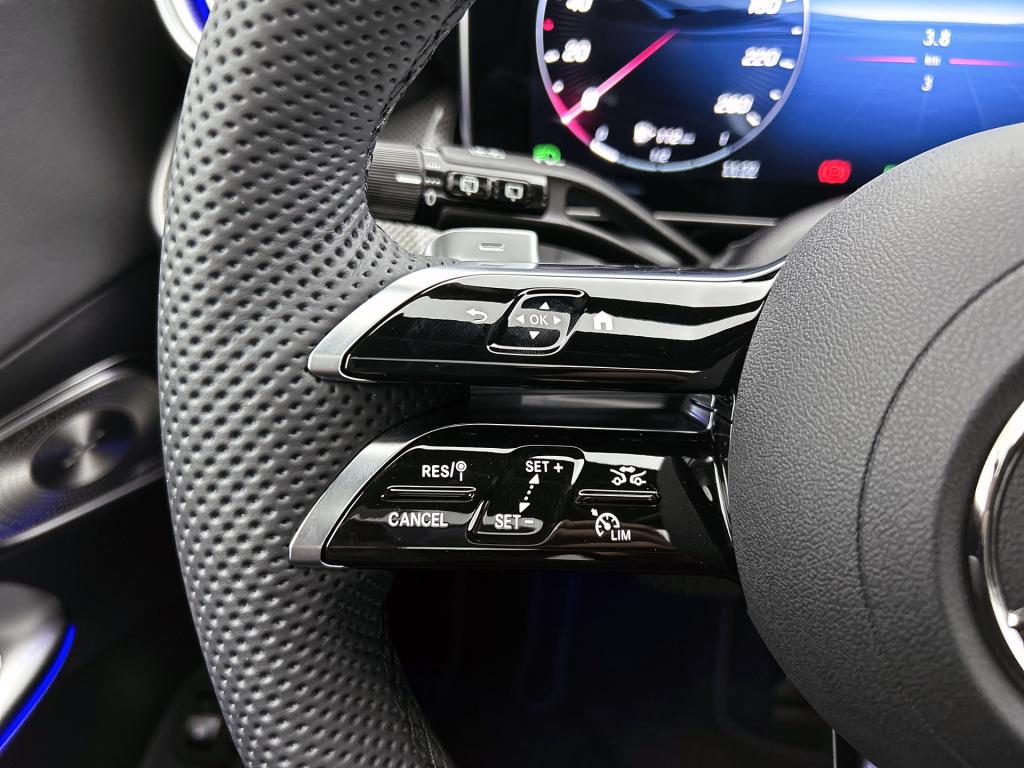 Mercedes-Benz Glc 300e 4matic business solution amg | premium | winterpakke