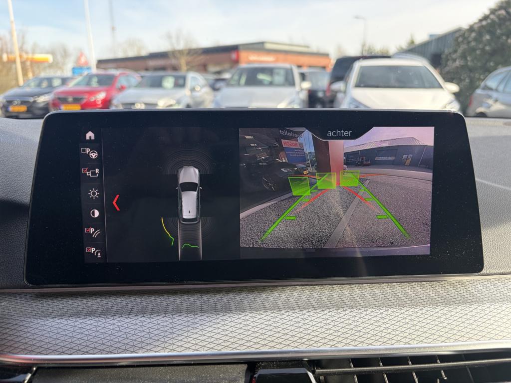 BMW 5 Serie touring 530i m-sport high executive | pano | leer | head-up | t