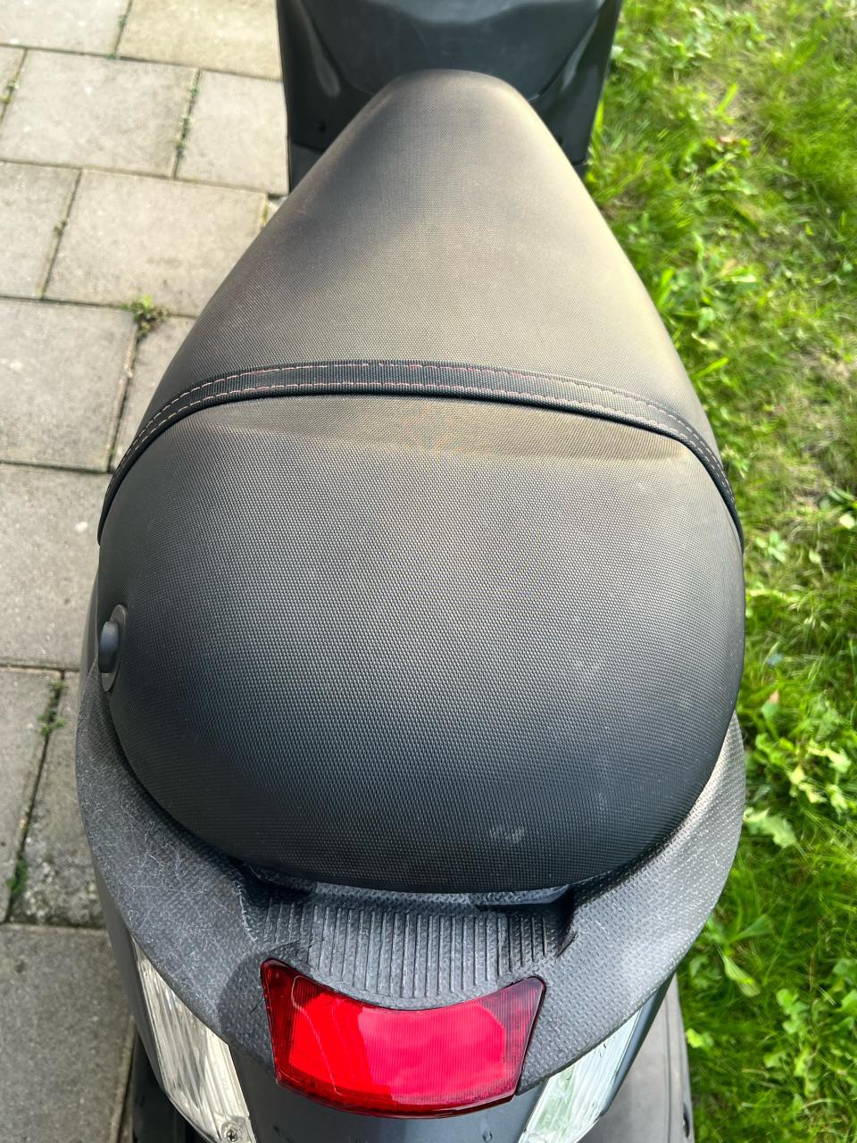 Piaggio Zip 2018 – Mat Grijs