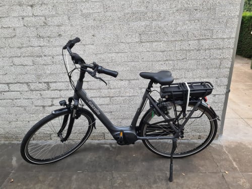 Te koop GAZELLE Luzern Ebike damesfiets hmb D57 400W
