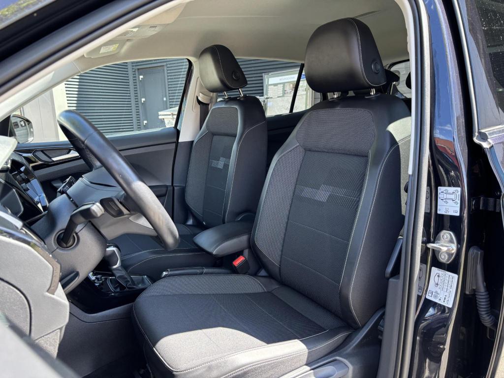 Volkswagen T-cross 1.5 tsi style business r incl. trekhaak!