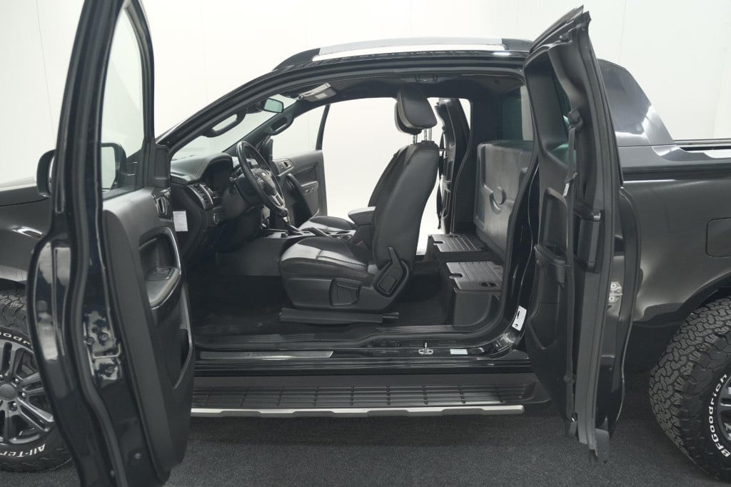 Ford Ranger 2.0 ecoblue 160 wildtrak supercab | trekhaak | camera | apple c