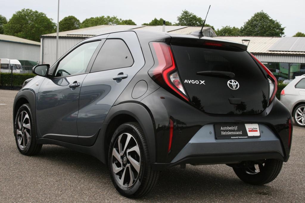 Toyota Aygo x 1.0 vvt-i s-cvt envy