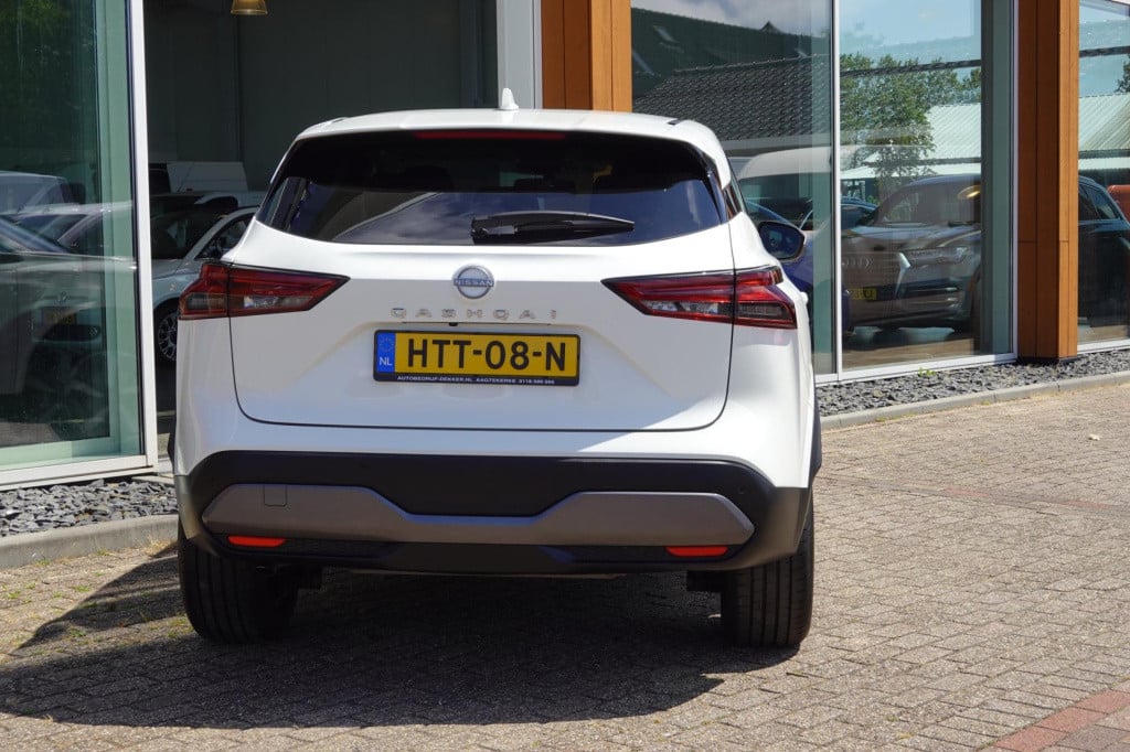 Nissan Qashqai 1.3 mhev 158-pk xtronic n-connecta