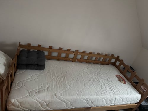 Slaapbank uitschuifbaar massief grenenhout 2x(90x200) cm
