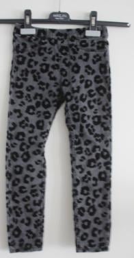 Grijze broek met zwarte print maat  maat 116