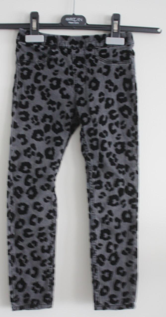 Grijze broek met zwarte print maat  maat 116