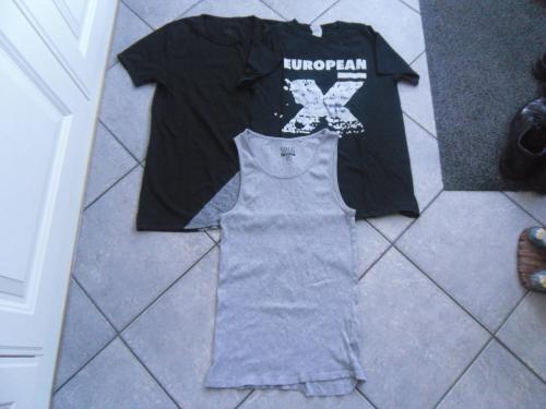 2 T-SHIRTS MAAT S + HEMDJE MAAT XS