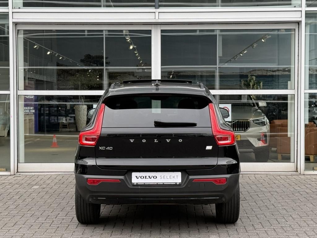Volvo XC40 t5 262pk recharge r-design| panodak| adap.cruise| trekhaak| came