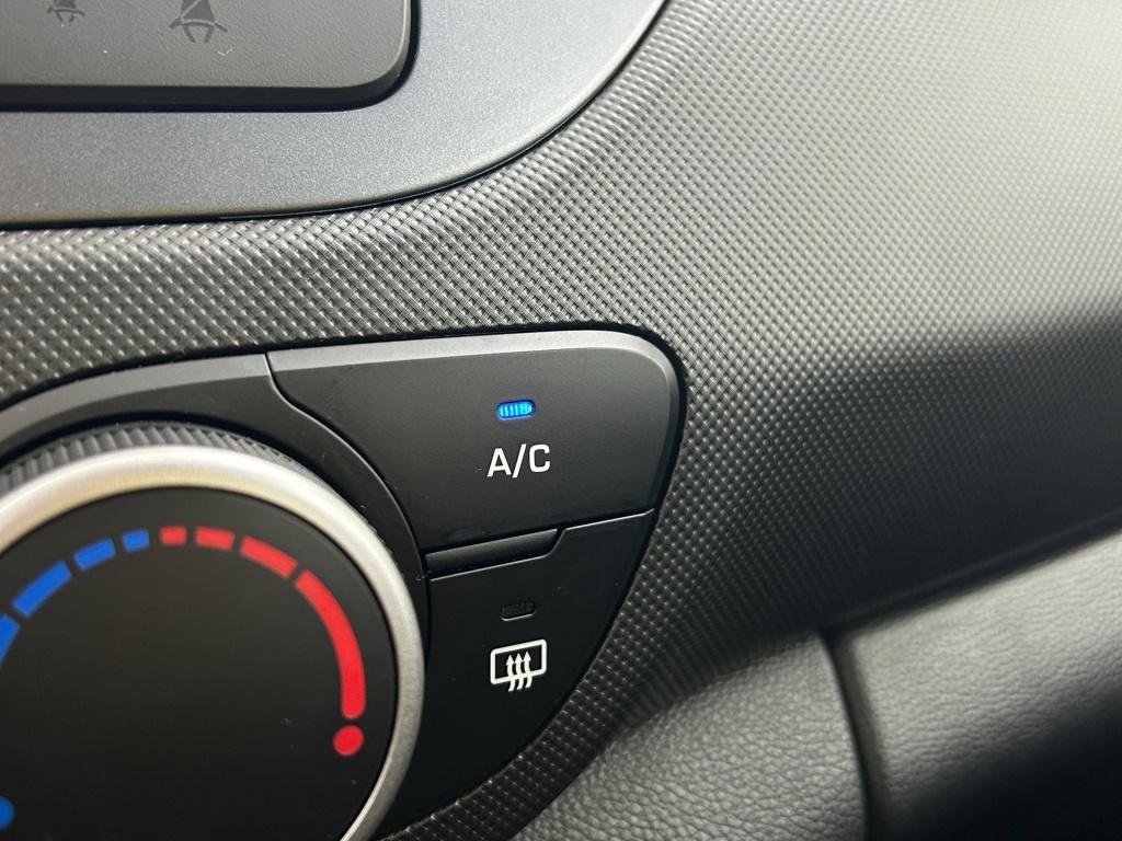 Hyundai I 10 occasion 1.0i comfort | wit | tweedehands hyundai i10 | airco 