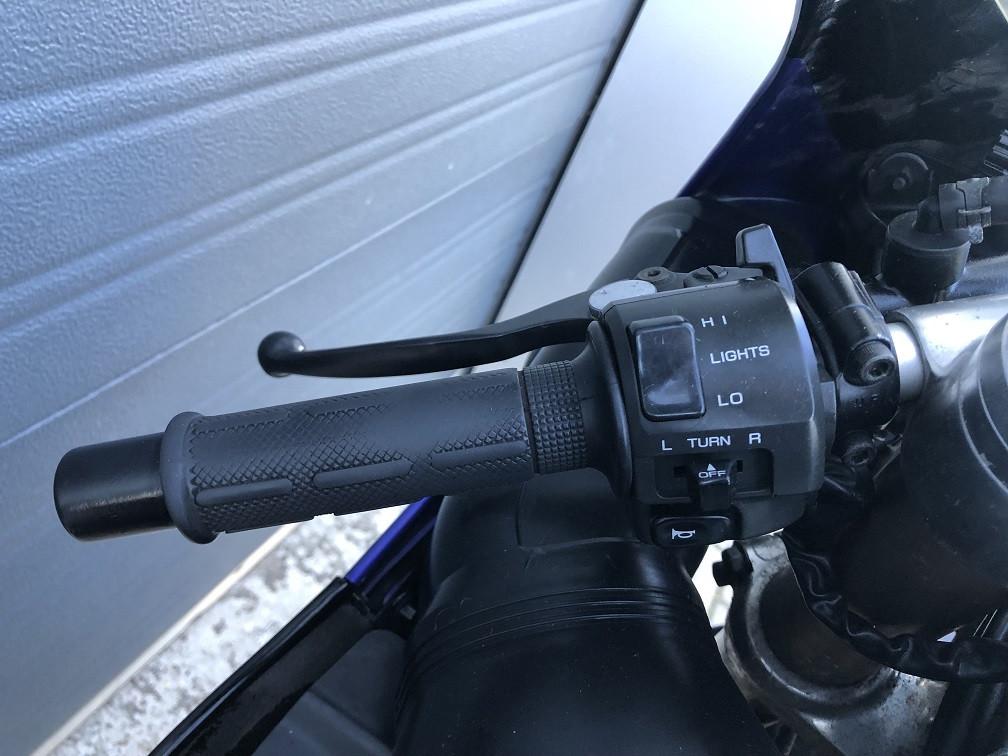 Onverknoeide Kawasaki ZXR750