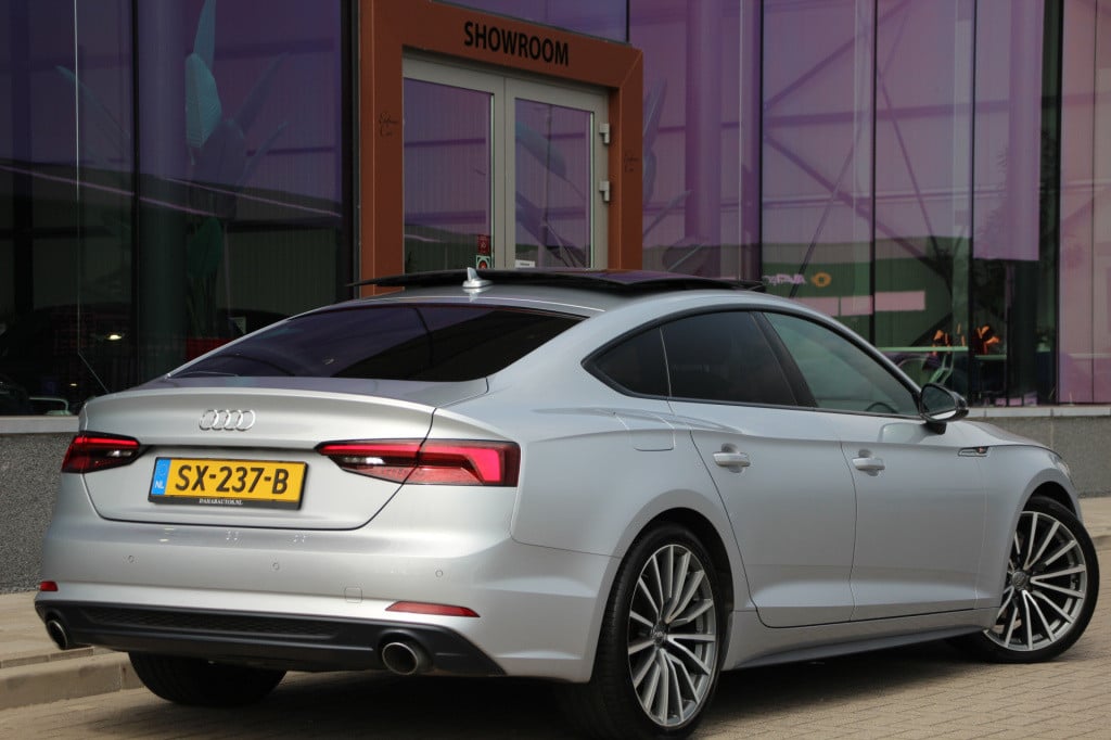 Audi A5 sportback 2.0 tfsi mhev sport s-line edition | pano. | 19'' | half 