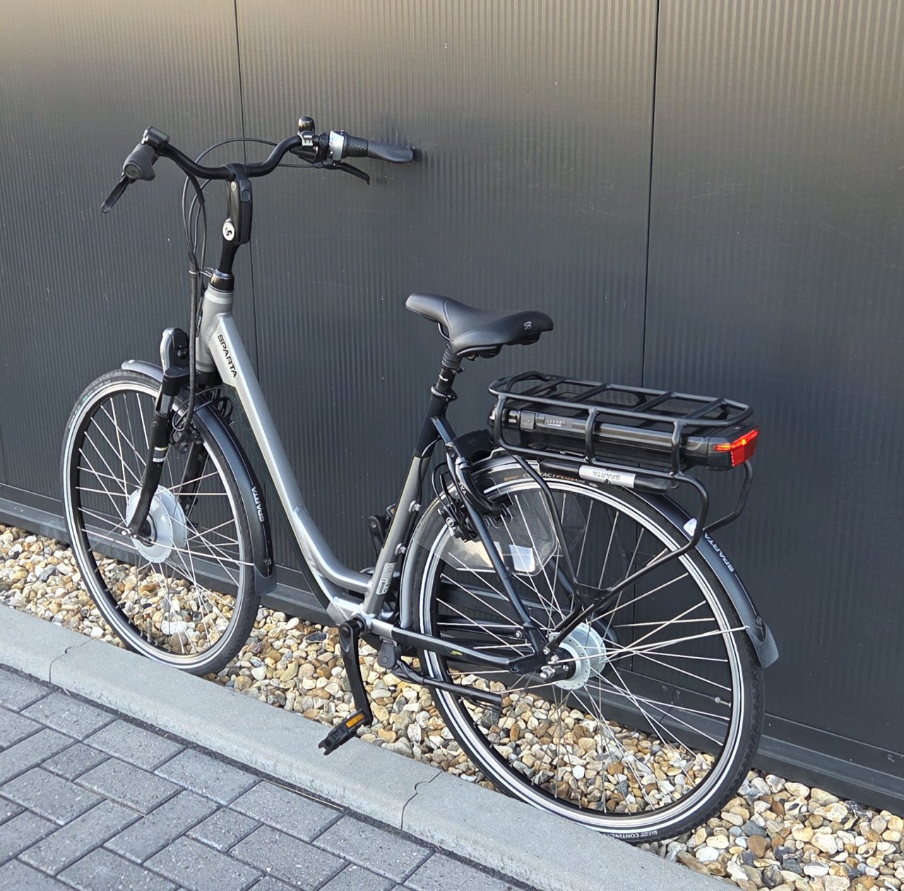 Sparta F8e Hybride 53cm 504Wh