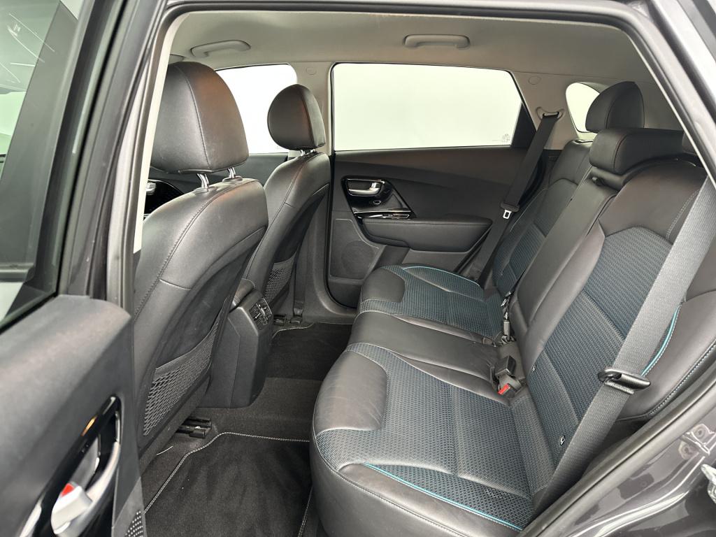 Kia E-niro dynamicline 64 kwh | leder | navigatie | parkeercamera