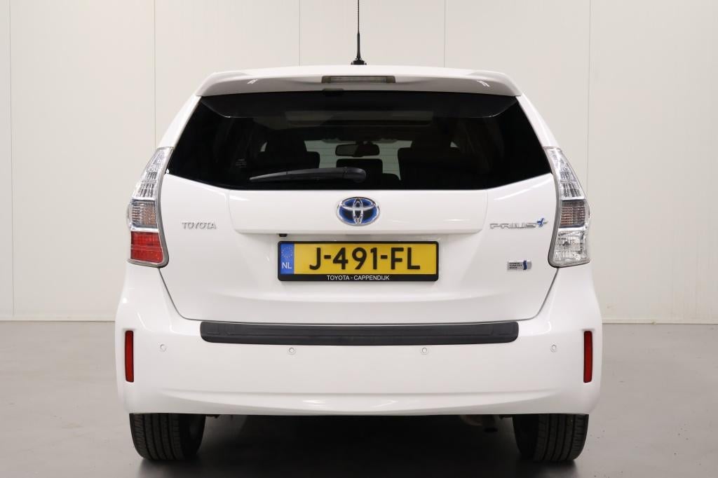 Toyota Prius wagon 1.8 dynamic 7p.