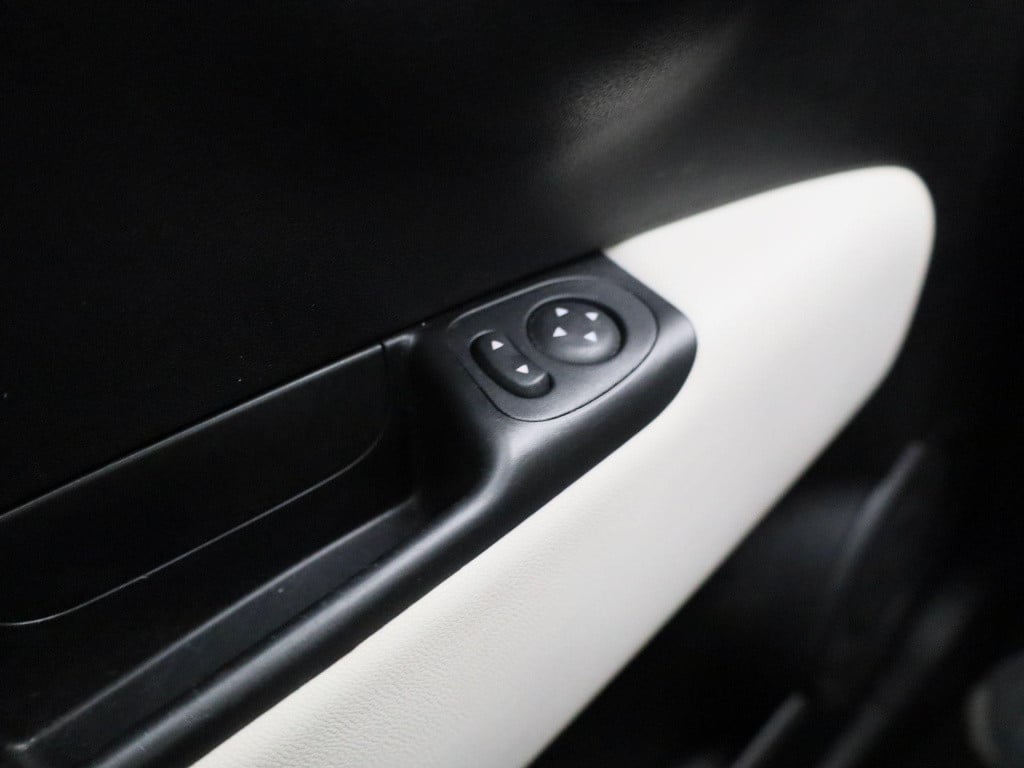 Fiat 500 1.0 hybrid dolcevita | panoramadak | lederen stoelen | airco | cru