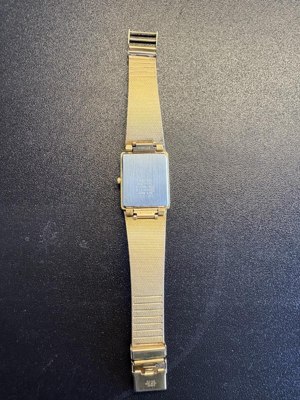 Seiko vintage horloge 40 jaar oud.  Batterij is leeg