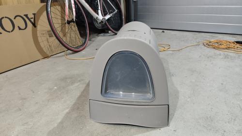 Grote dichte kattenbak met lade