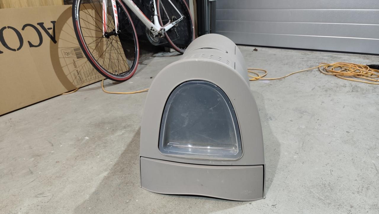 Grote dichte kattenbak met lade