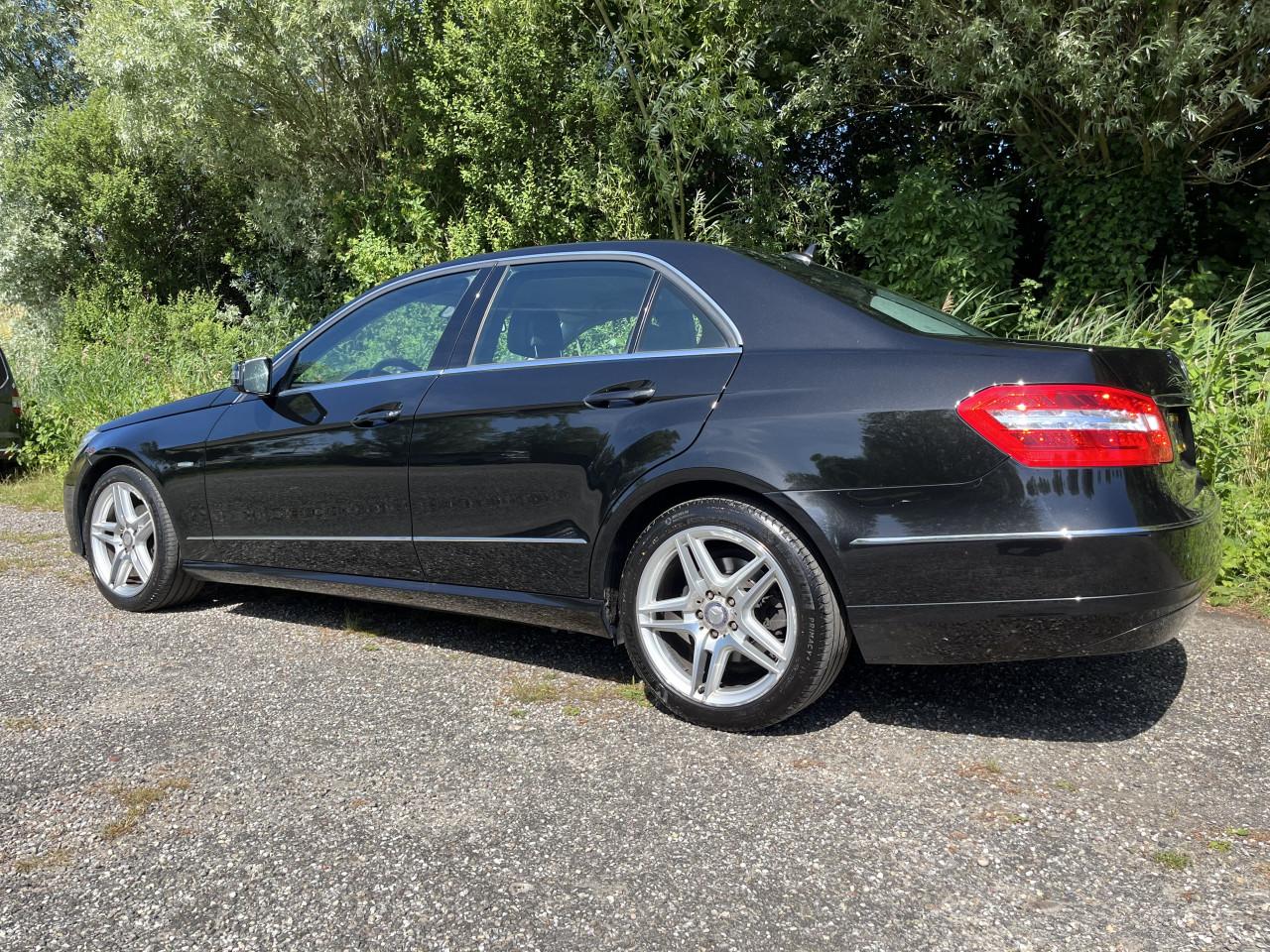 Mercedes-Benz E-Klasse E220d Aut 2009 AMG Coating Youngtimer