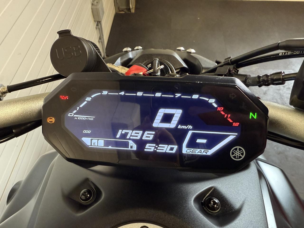 Jonge en gave Yamaha MT-07 bj 2021 slechts 1700km!