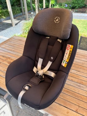 Maxi-Cosi Pearl i-Size incl. isofix Familyfix base