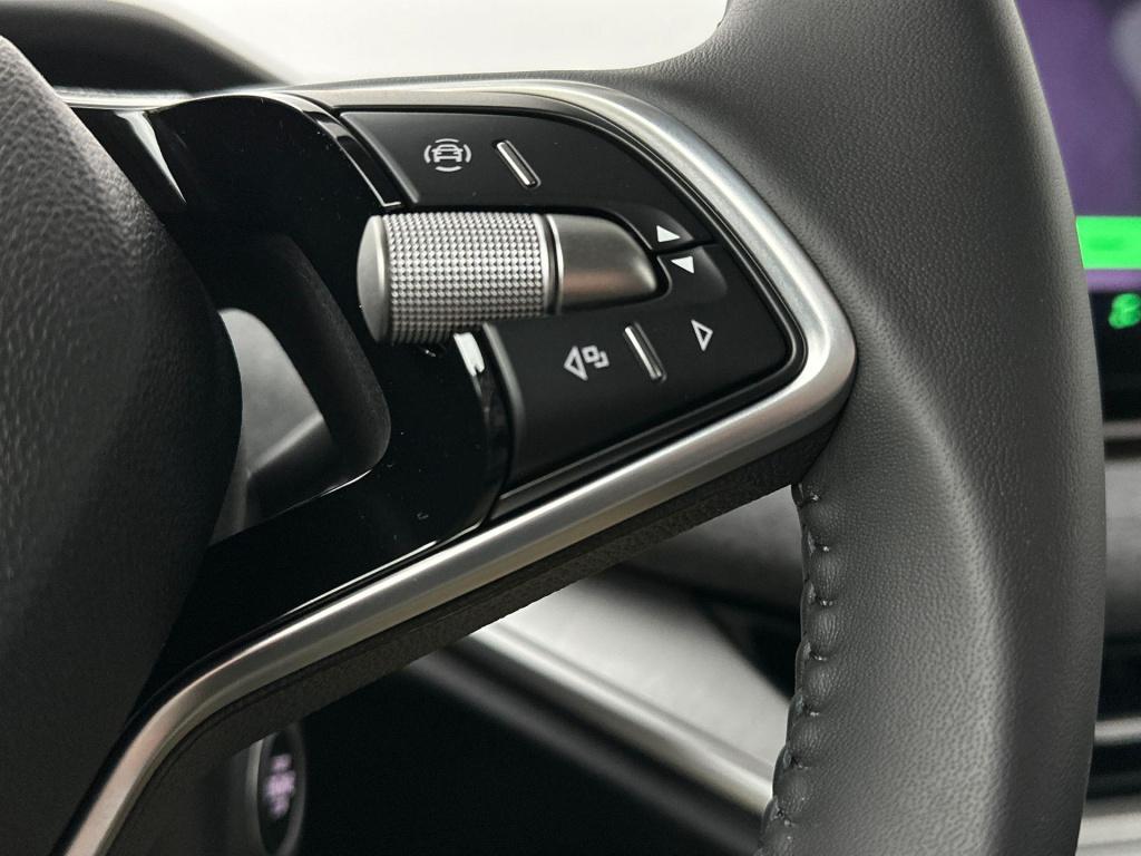 Skoda Enyaq Iv business edition elektromotor 210 kw / 286 pk suv