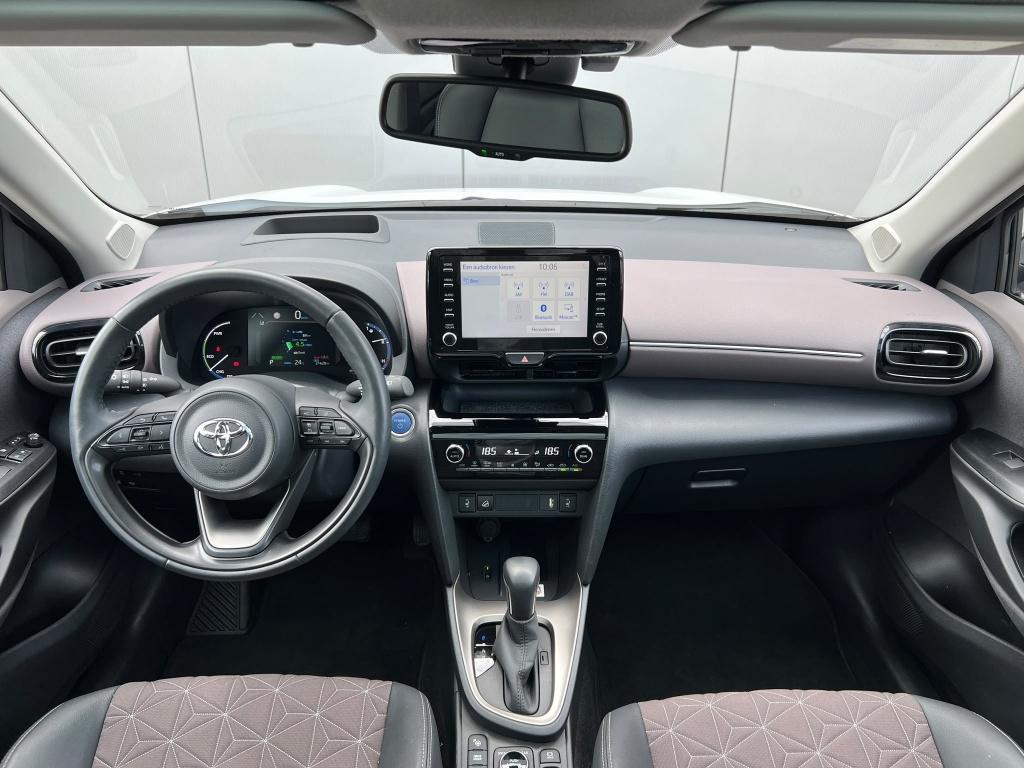 Toyota Yaris Cross 1.5 hybrid executive | 360 camera | elec. klep | stuurve
