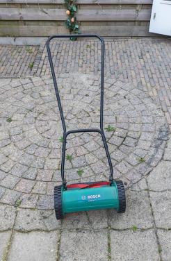 Bosch AHM38 Grasmaaier IZGST