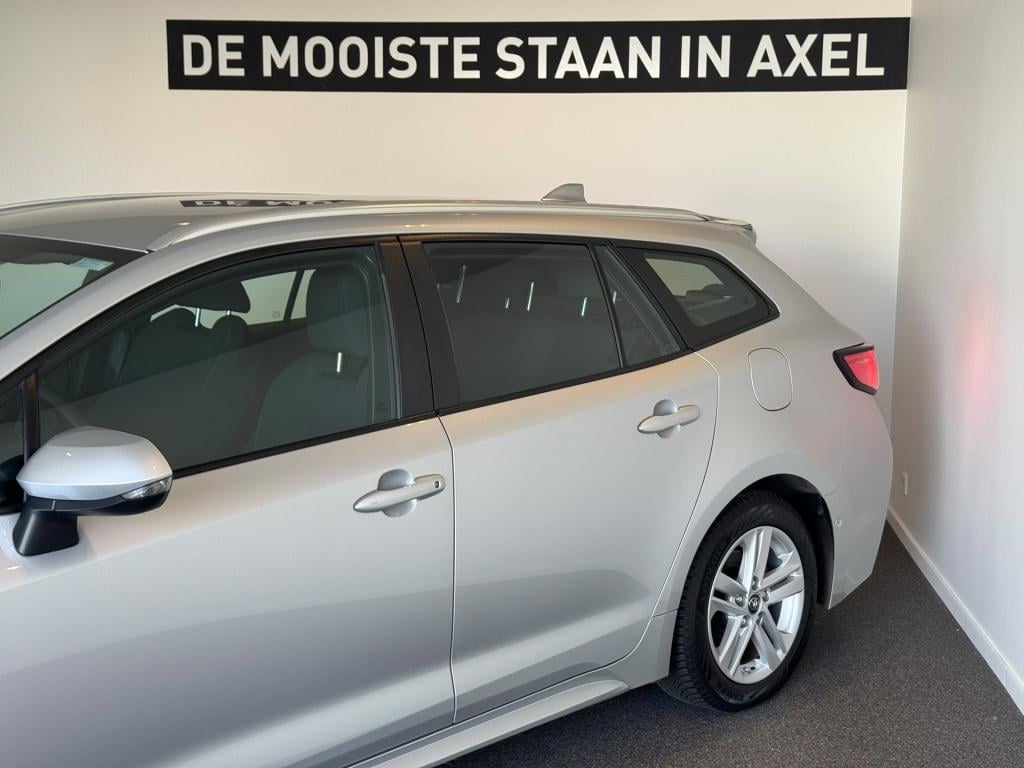 Toyota Corolla Touring Sports 1.8 hybrid dynamic