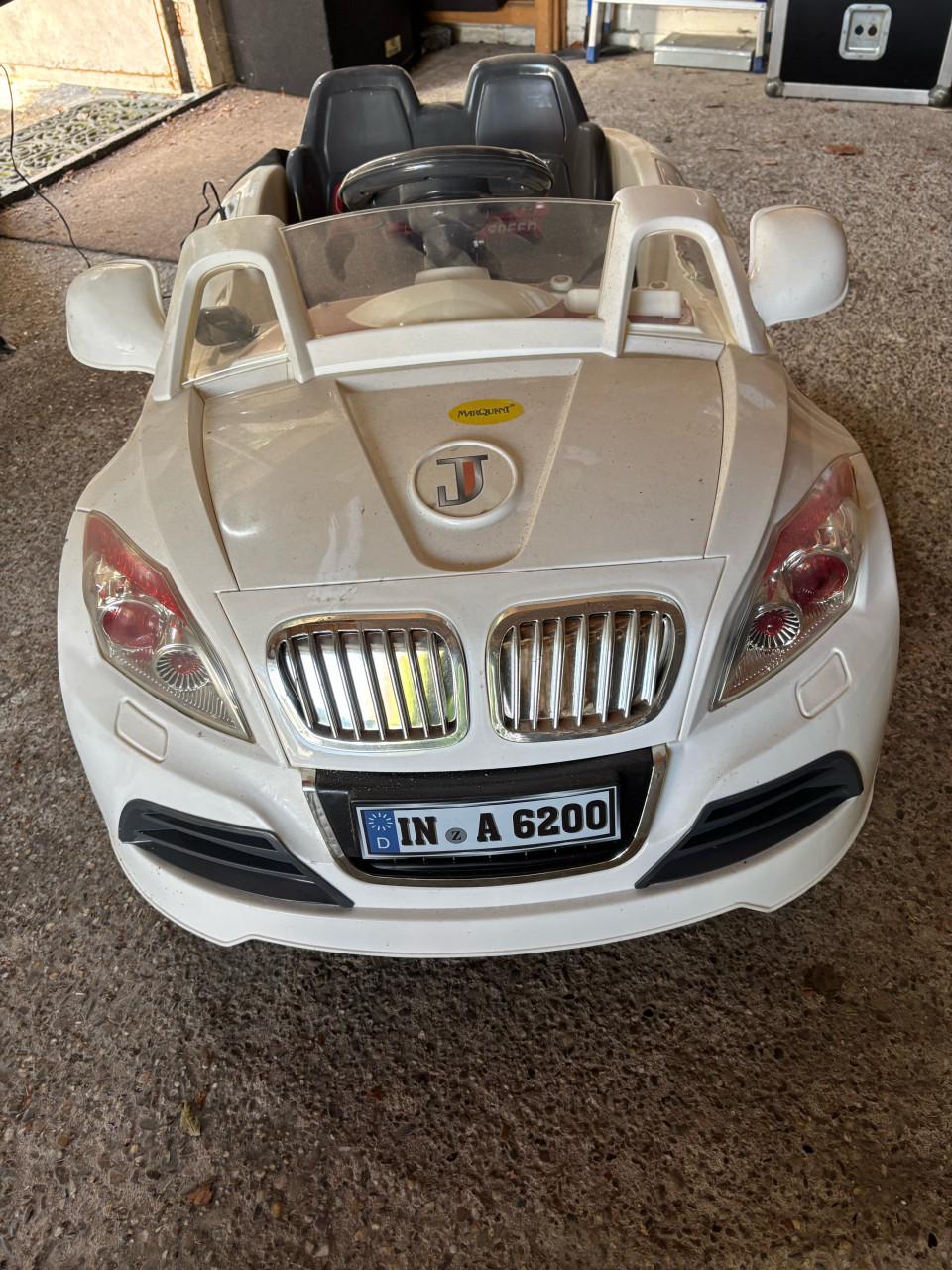 Leuke electrische peuterauto