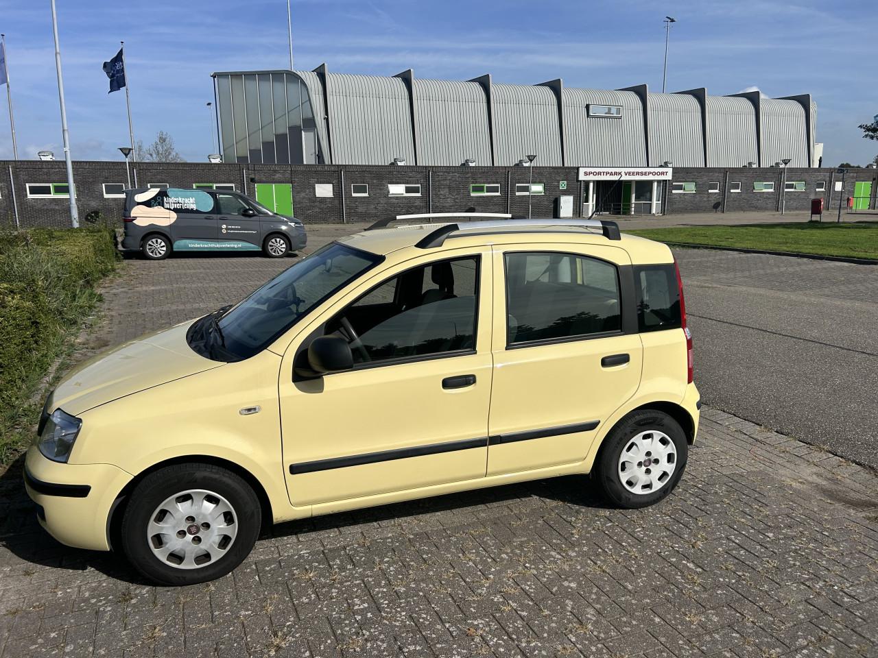 Fiat Panda 1.2 2012 Geel