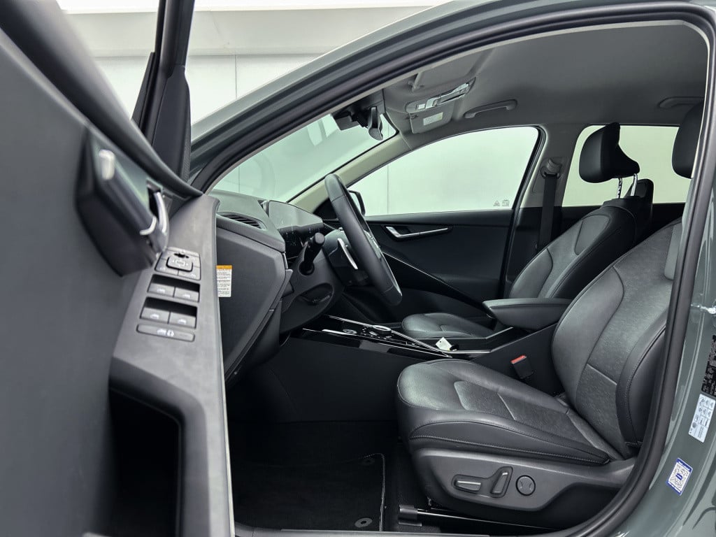 Kia Niro 1.6 gdi hybrid launch edition limited