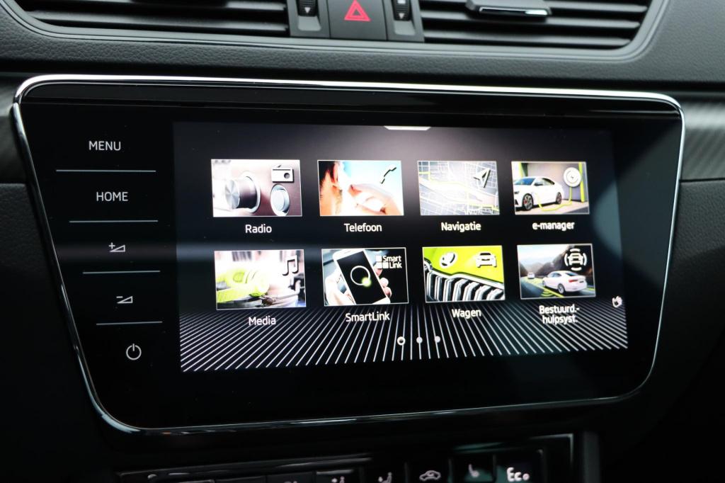 Skoda Superb combi 1.4 tsi iv sportline business 218pk dsg6