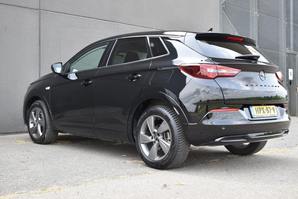 Opel Grandland 1.6 turbo plug-in hybrid gs 225pk | navi | camera | elektr. 