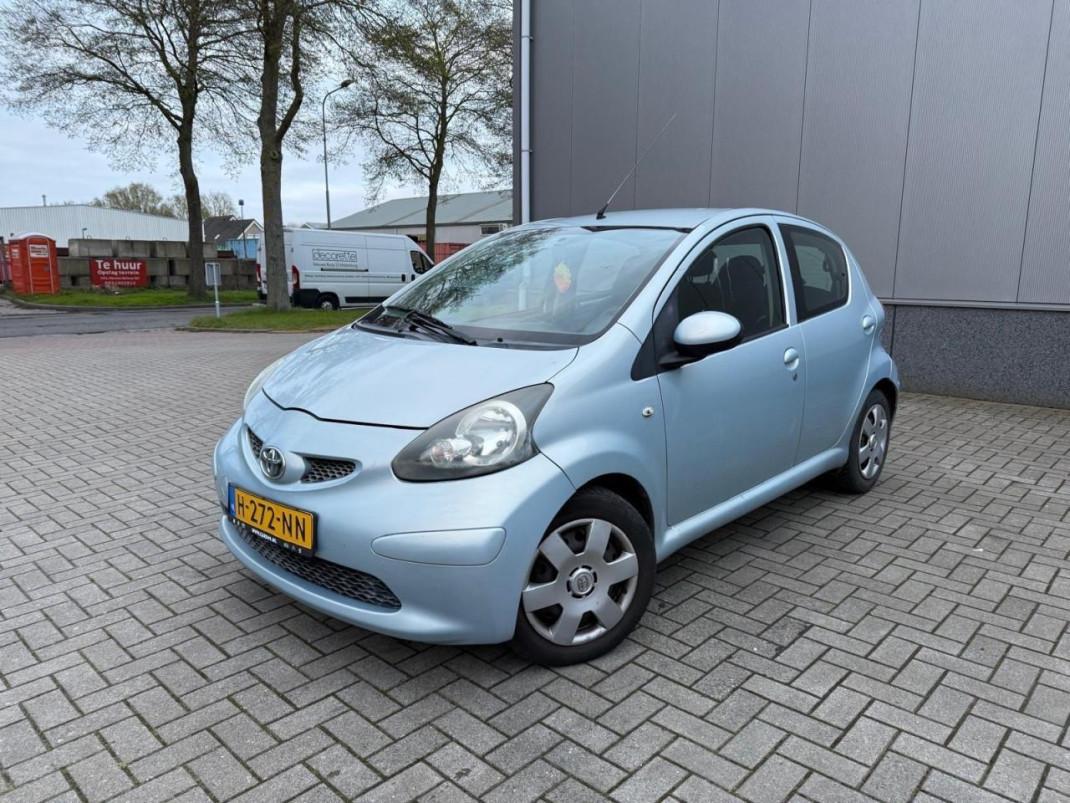 Toyota Aygo 1.0-12V Airco 5 deurs
