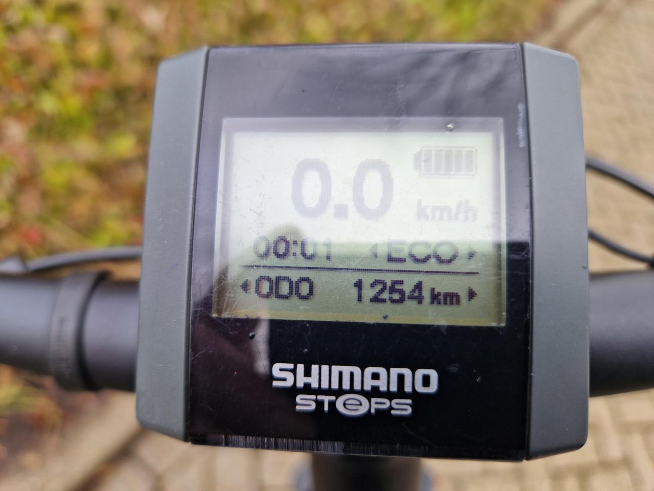 Zo goed als nieuwe Victoria met Shimano middenmotor