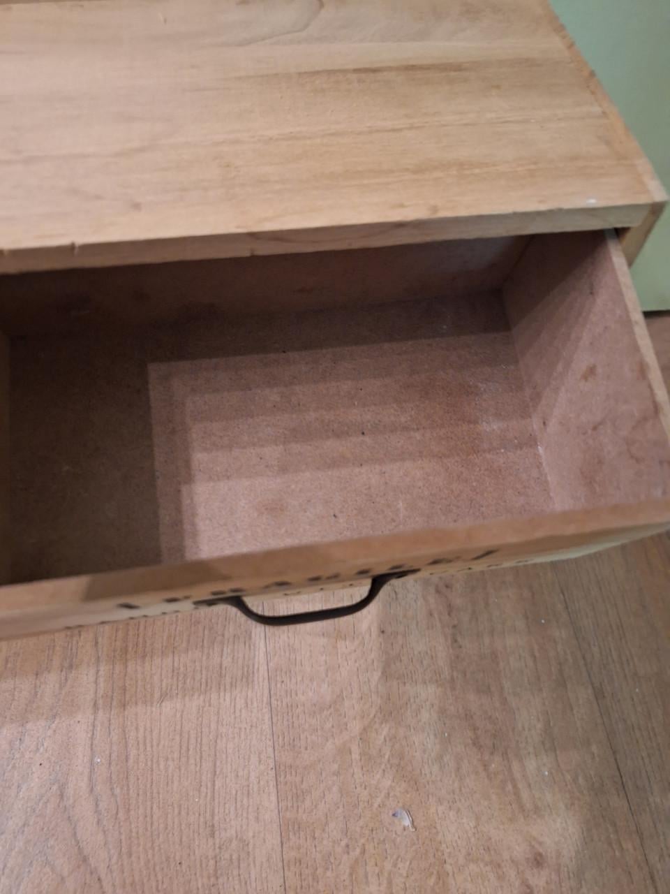 2 mini vakkenkastjes