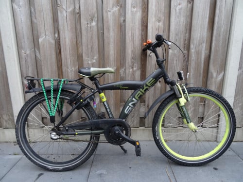Batavus Snake 24 inch jongensfiets 3 versnellingen