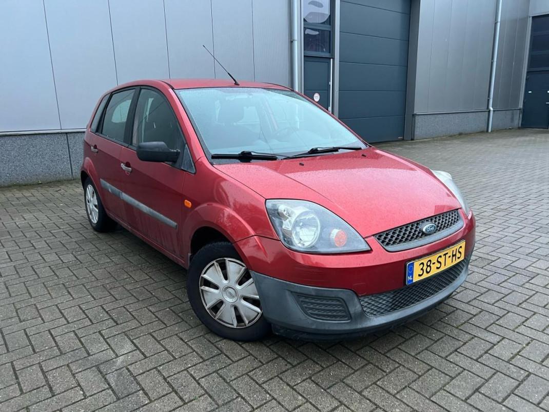 Ford Fiesta 1.3-8V Champion 137.823Km Jaar Apk