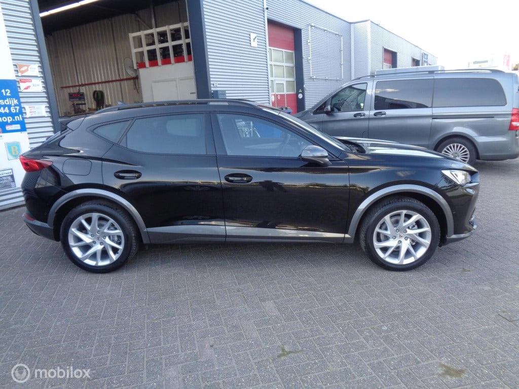 Cupra Formentor 1.5 tsi business sport ed/airco/groot navi/cruise/dcc/full 