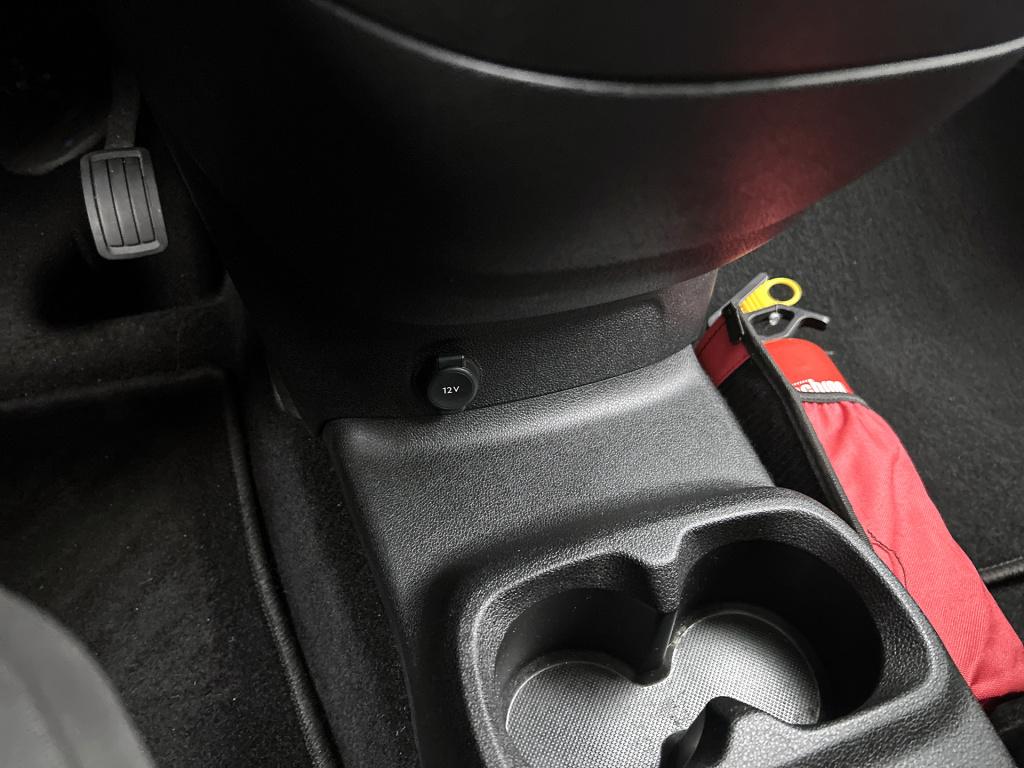 Citroen Berlingo xl 110 pk feel | rijklaar | parkeersensoren | navigatie |