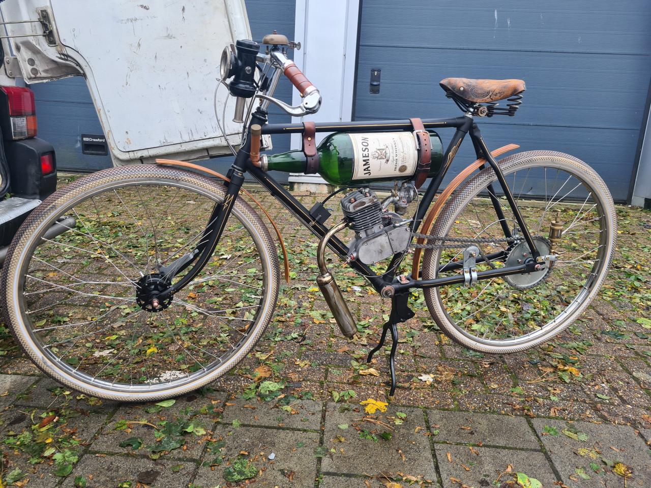Gazelle Jameson Vintage Caferacer Mancave Eyecatcher Etalage