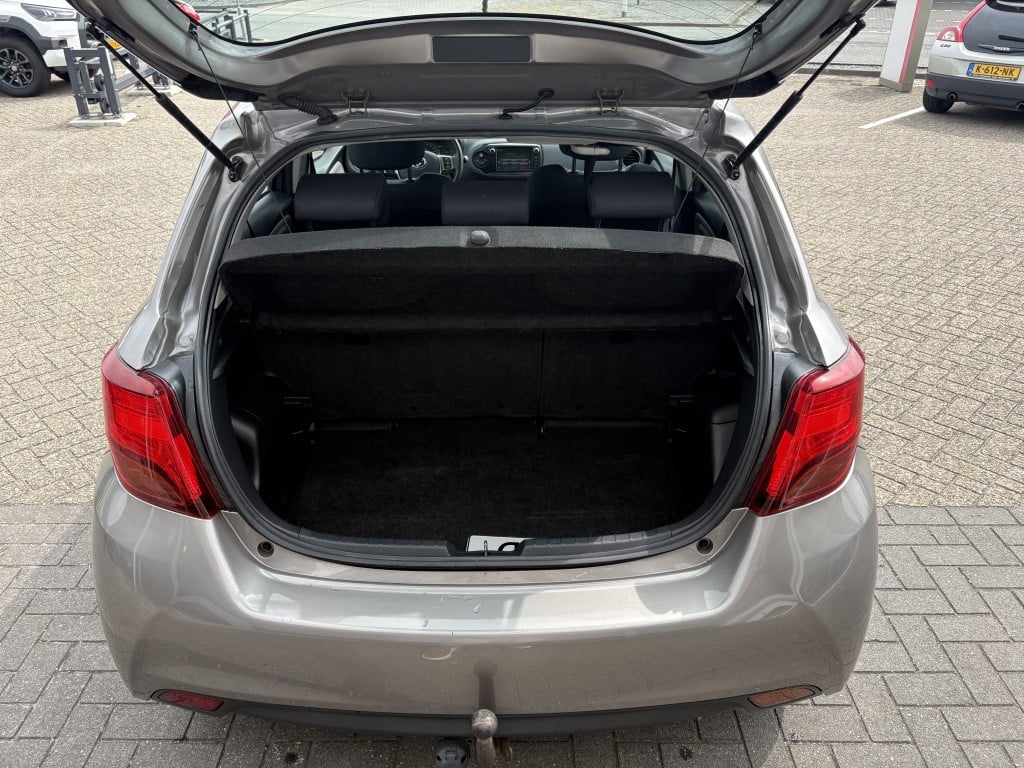 Toyota Yaris 1.3 vvt-i aspiration