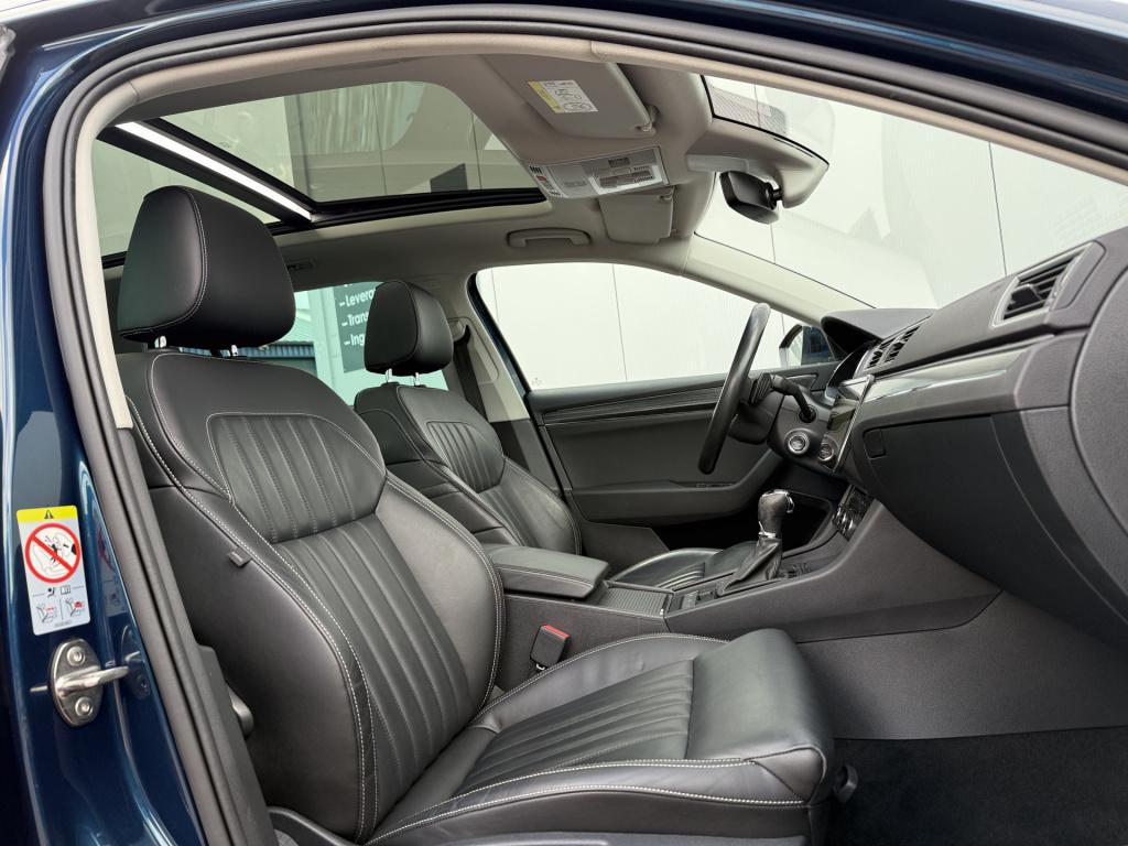 Skoda Superb combi 1.4 tsi iv 218pk lauran & klement | leder | pano dak | t