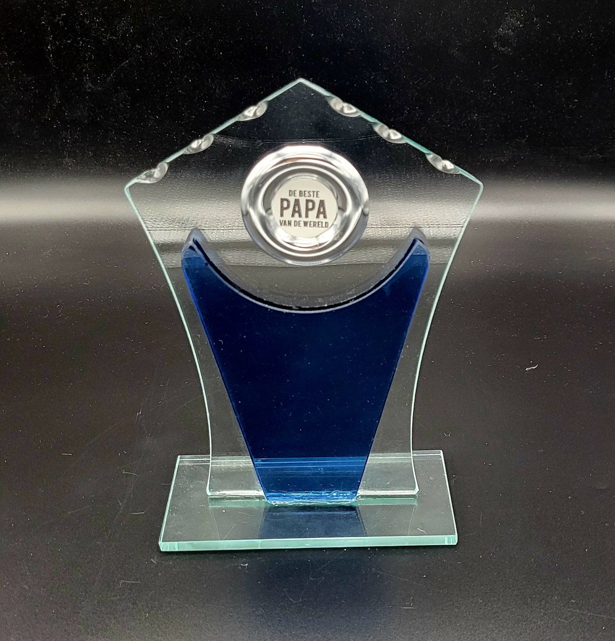 Glazen vaderdag trofee -- leuk en mooi origineler cadeau --
