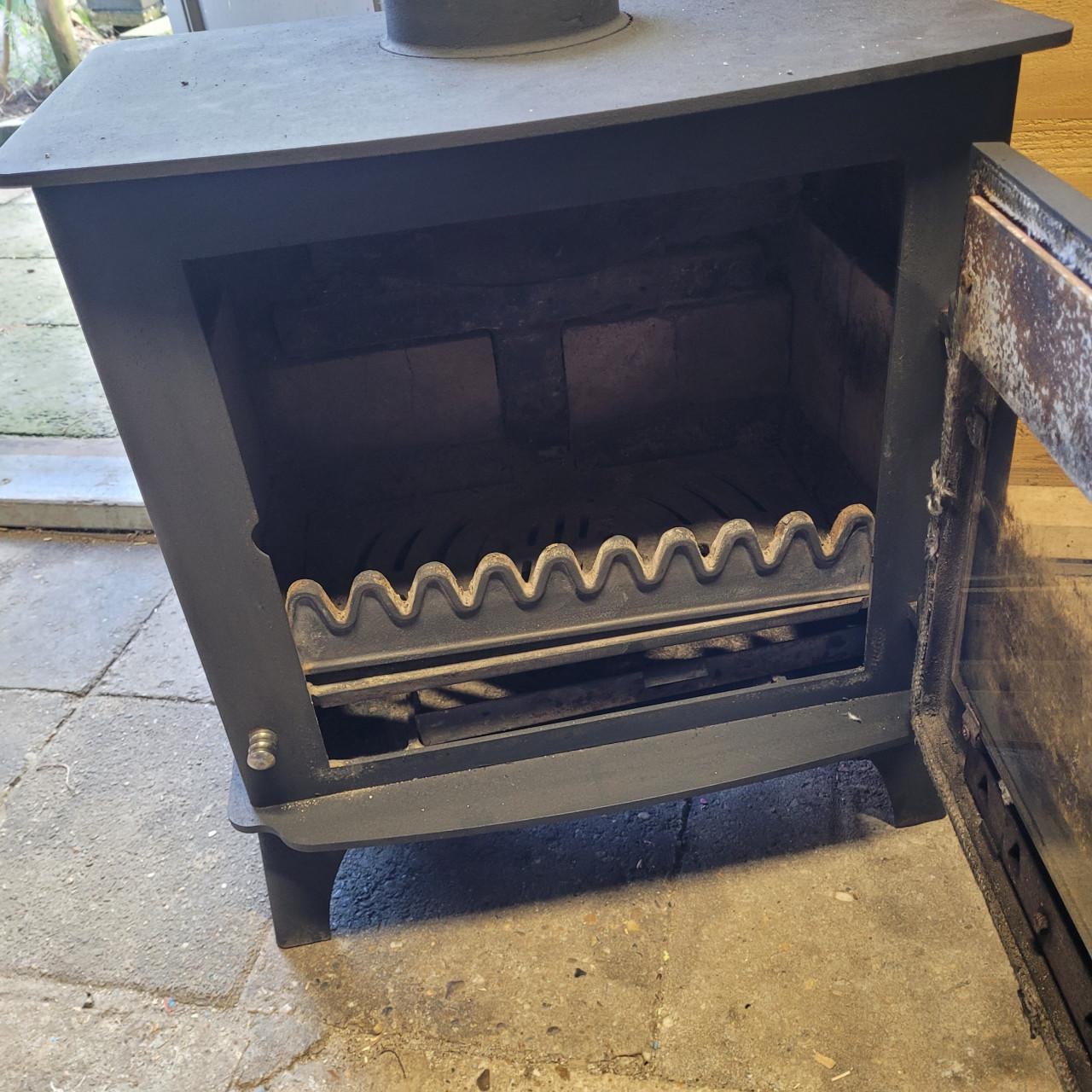 Zware compacte houtkachel